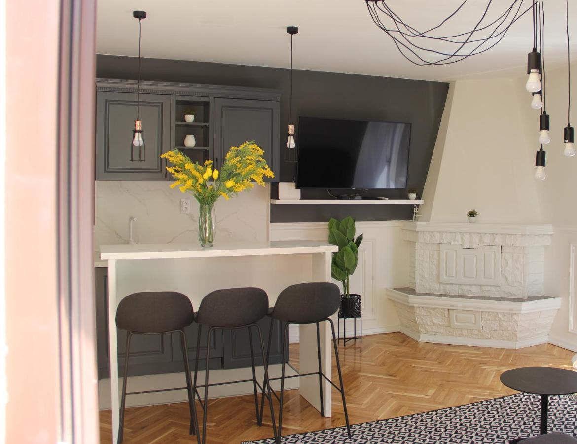 Apartments Markovic Cattaro Esterno foto