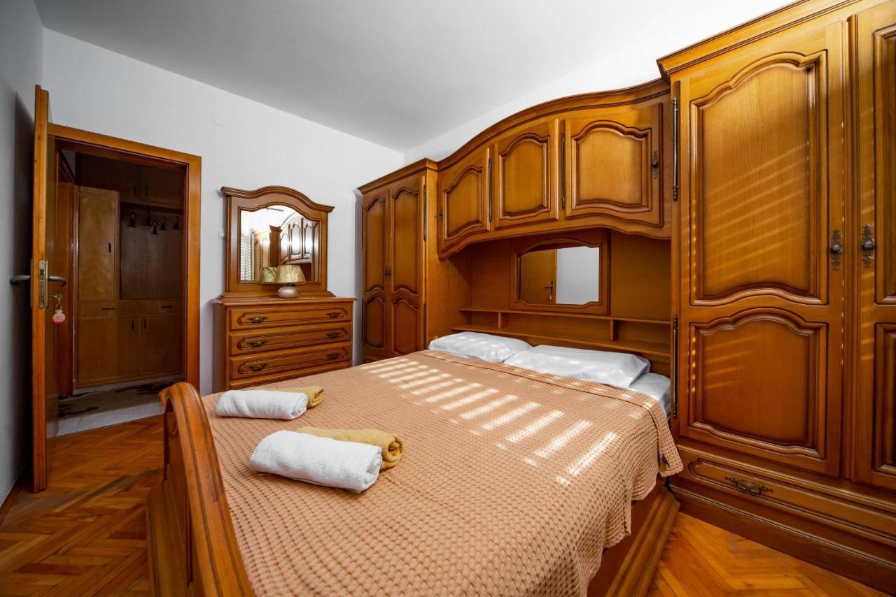 Apartments Markovic Cattaro Esterno foto